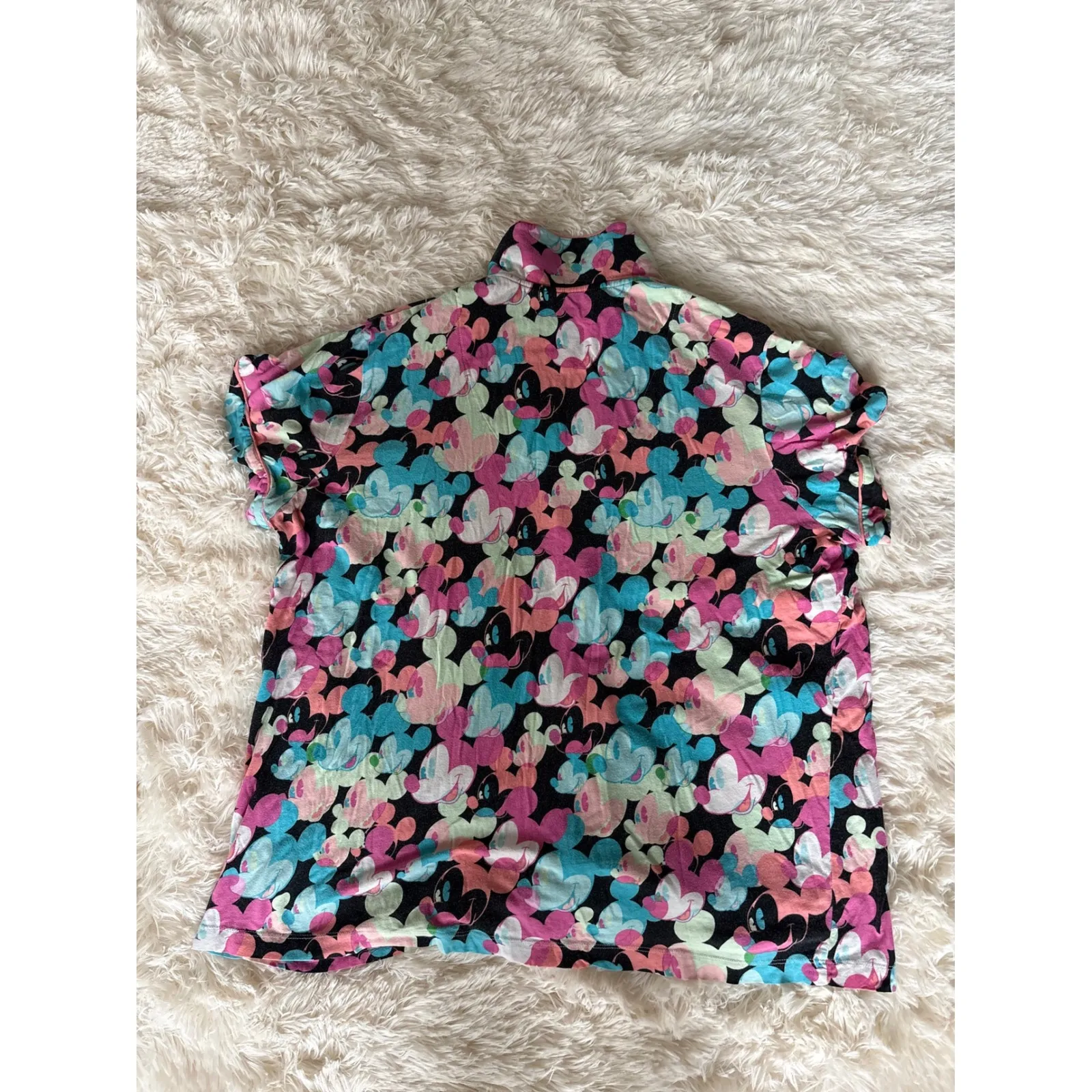 Disney Luxe Mickey Mouse Pajama Top Button Front‎ Short Sleeve XL - Image 2