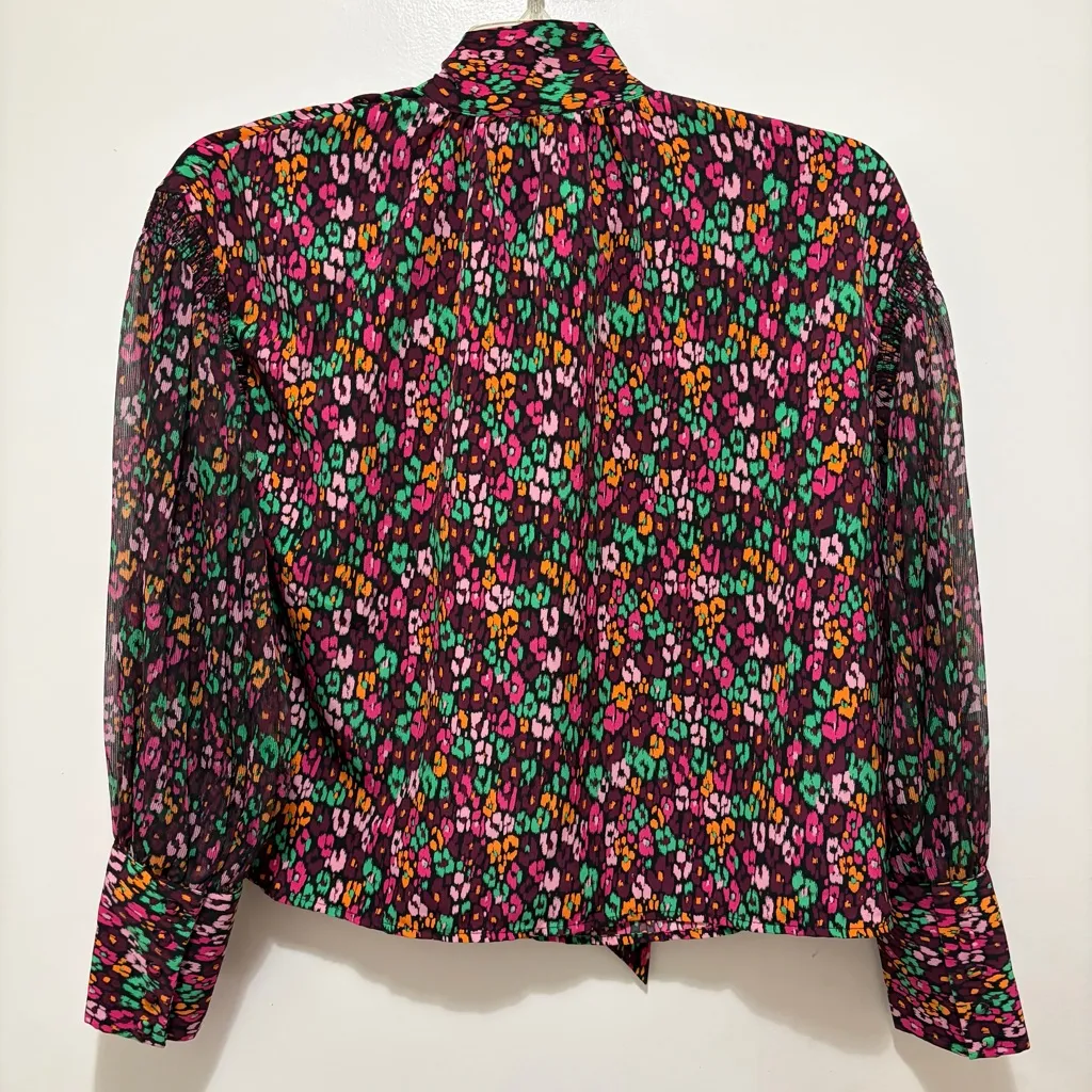 Who What Wear Multi Animal Blouse Medium NWT - Image 4