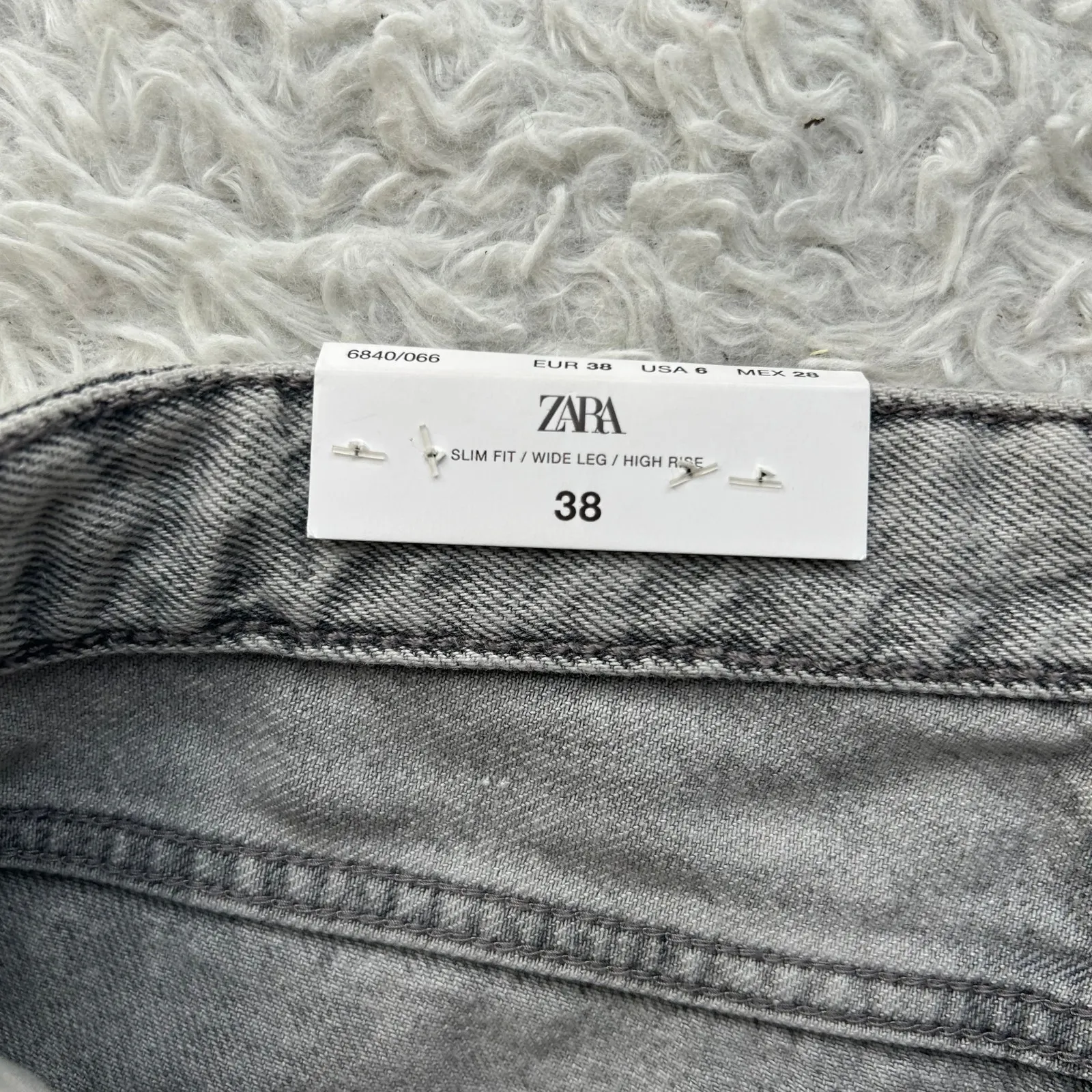 Zara Signature Denim High Rise Wide Leg Jeans in Grey US Size 6 - Image 9