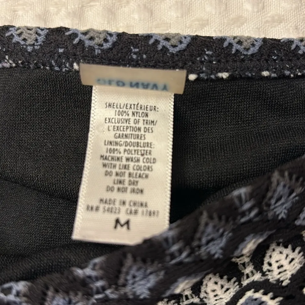 Crochet Bikini Bottoms Size MEDIUM Black Gray White Cheeky Boho - Image 6