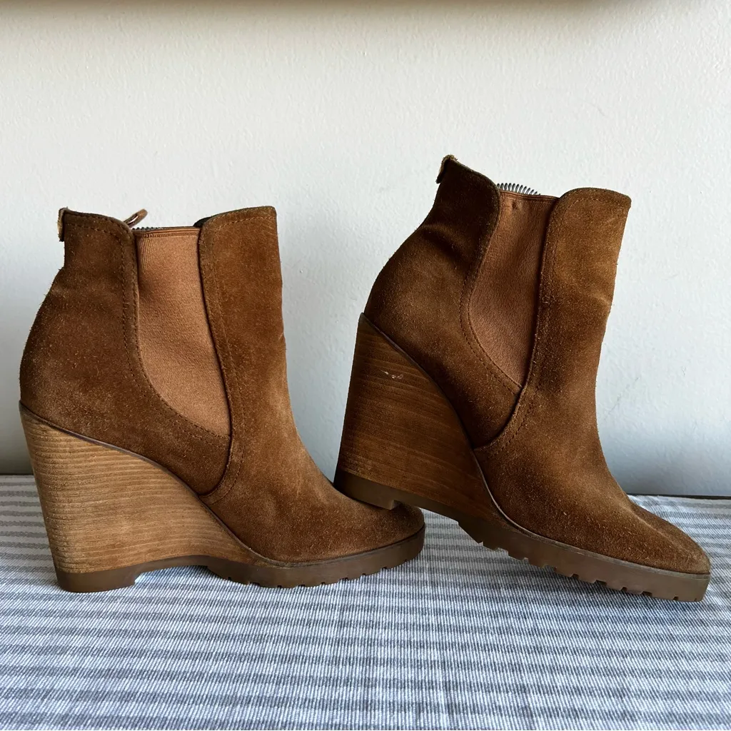 Michael Kors  Women's Thea Wedge Heel Boot Size 9 #260102 - Image 5