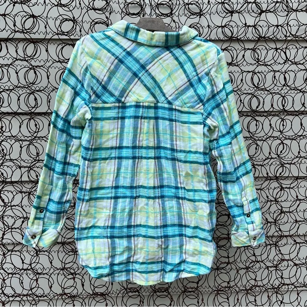 Soft Surroundings Samaria green blue plaid hi low hem button down flannel shirt - Image 3