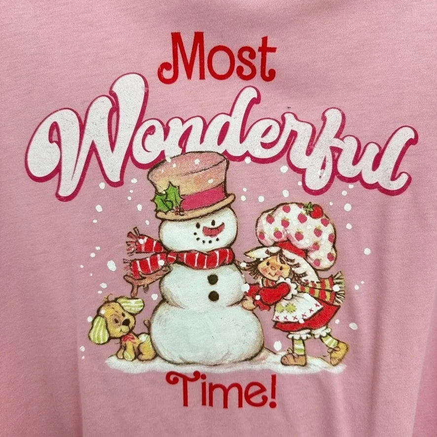 Vinyl Icons Strawberry Shortcake Holiday Most‎ Wonderful Time Pink Crop Top NWT Size M - Image 5