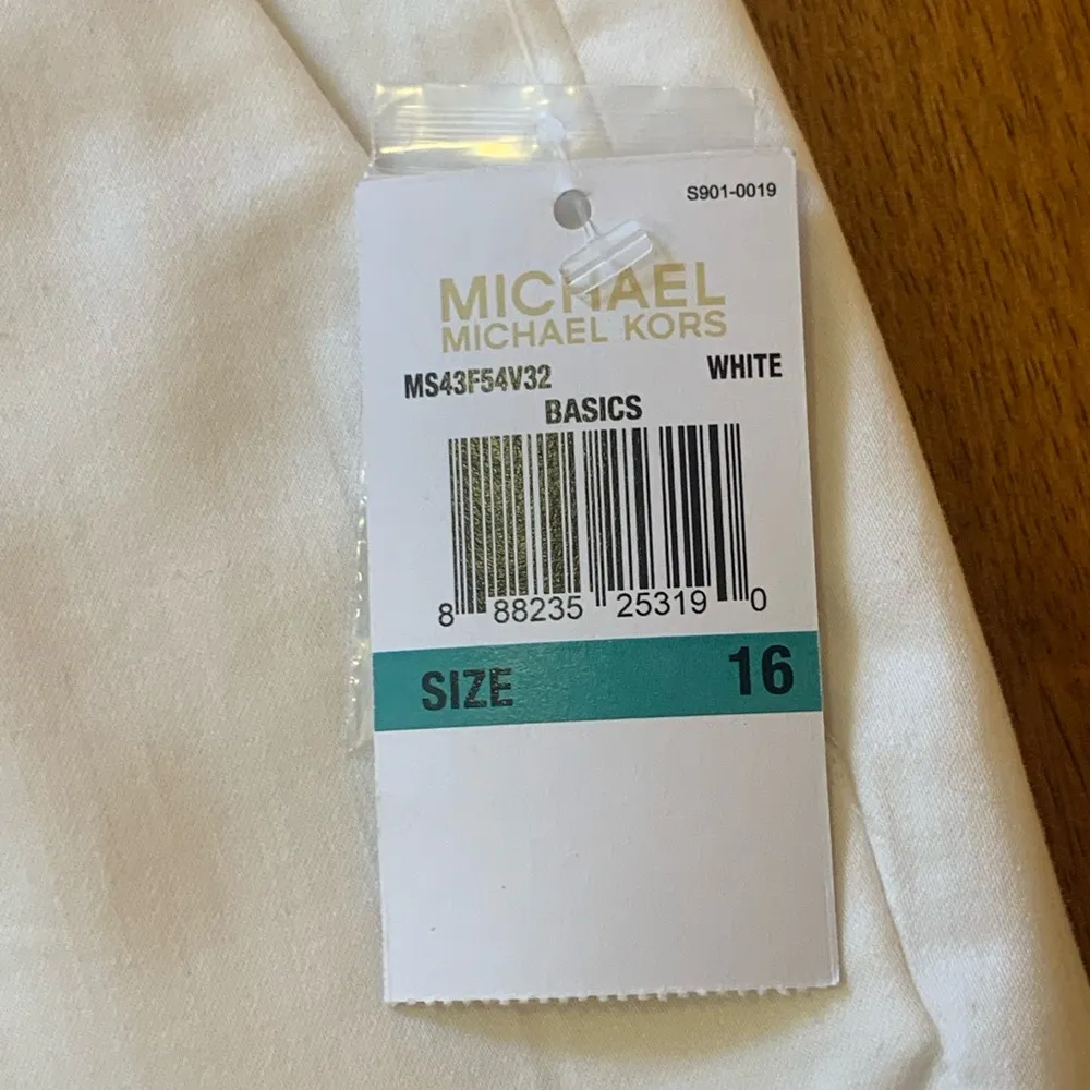 Michael Kors slacks NWT women’s 16 white pockets front & back lightweight - Image 3