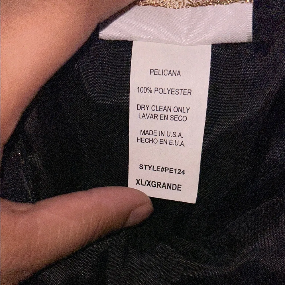 Elegant Black long formal gown Size XL - Image 4