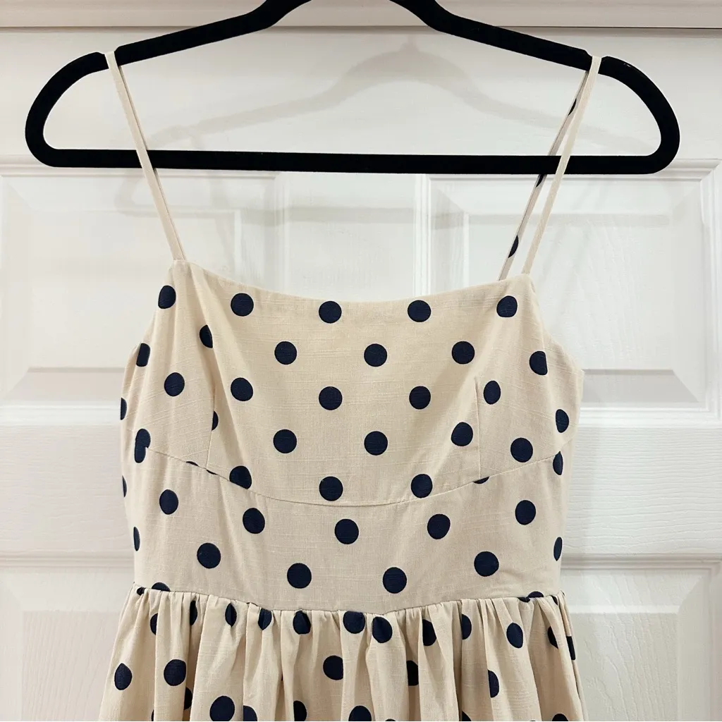 NEW Talulah Cannes Polka Dot Maxi Dress Tan Navy Blue Poplin sz Small - Image 4