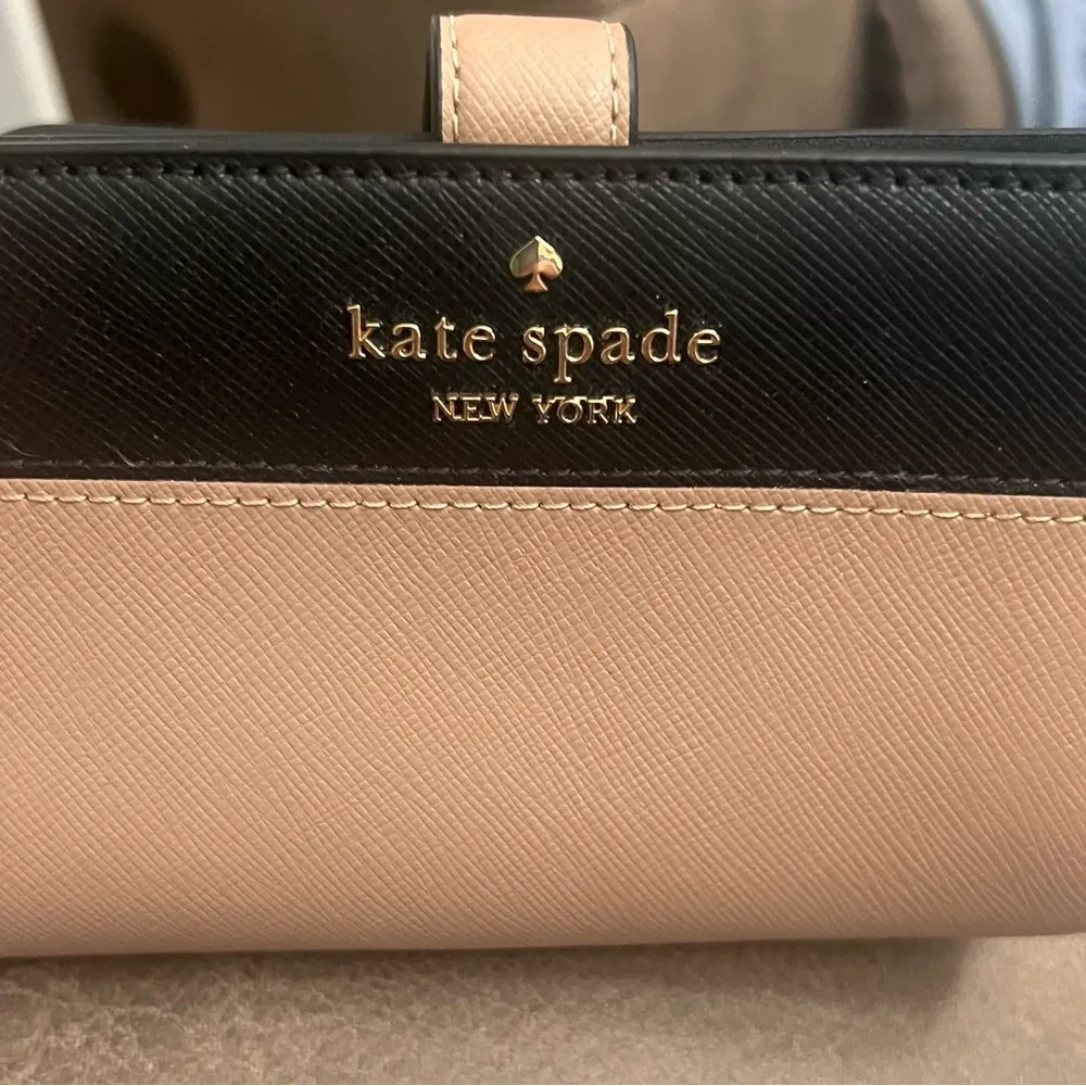NWT Kate Spade Madison colorblock wallet - Image 15