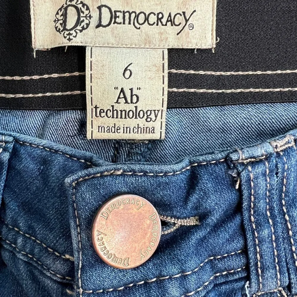 Democracy “Ab”Solution Tummy Control Stretch Distressed Jeans Size 6 B1304BBXX - Image 6