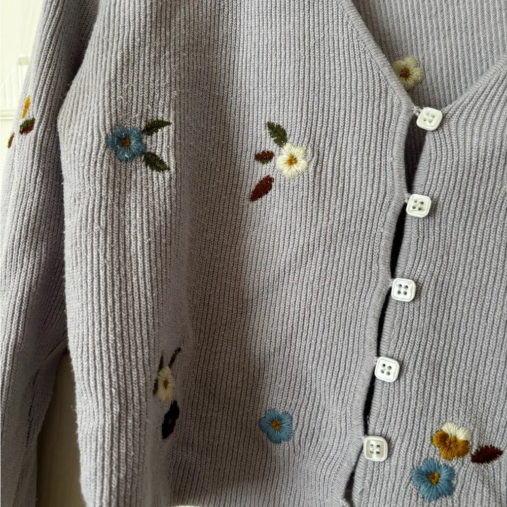 Cider Embroidered cropped cardigan - Image 3