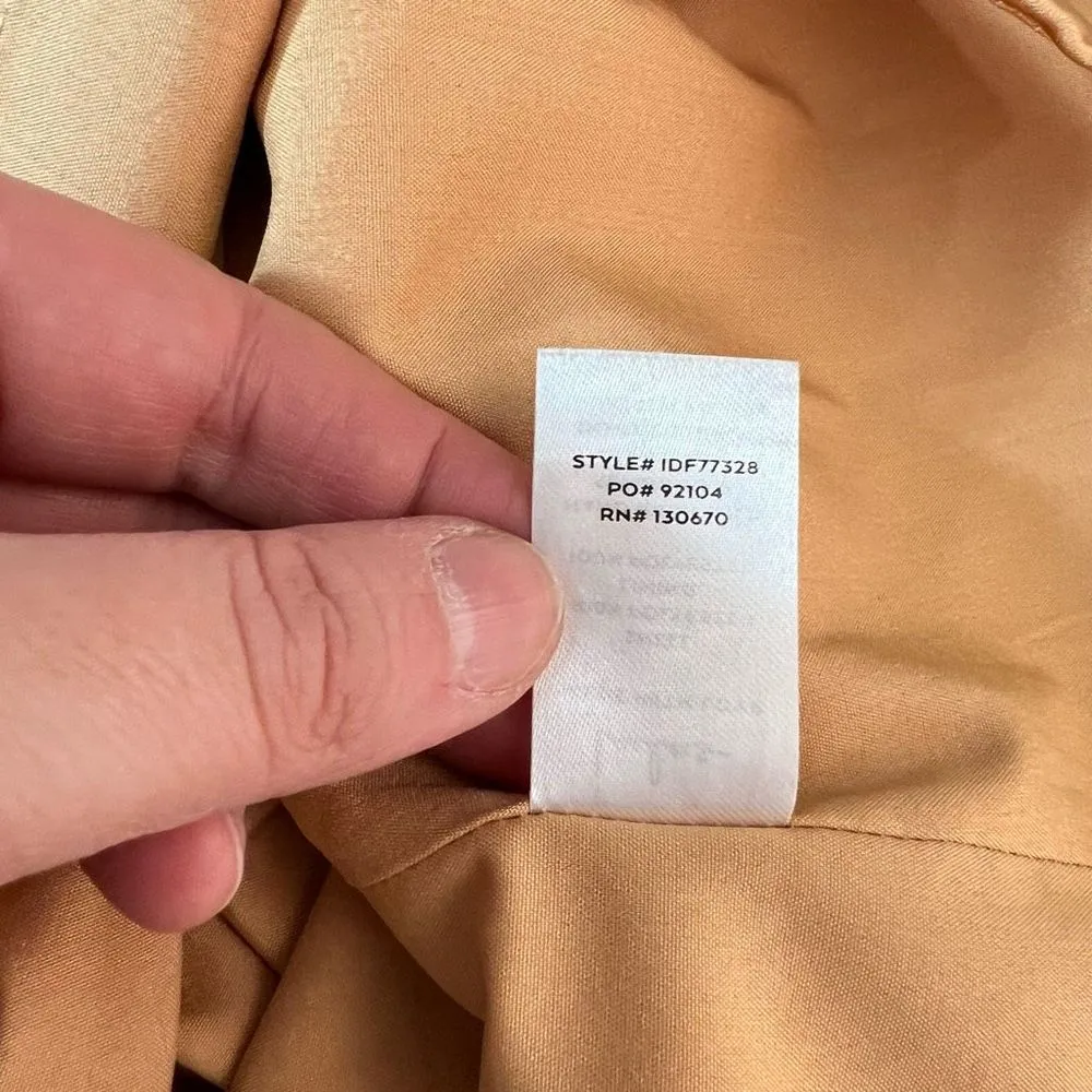 Lulu’s Chic Peak Light Orange gold Satin Sleeveless Shift Dress size small - Image 12