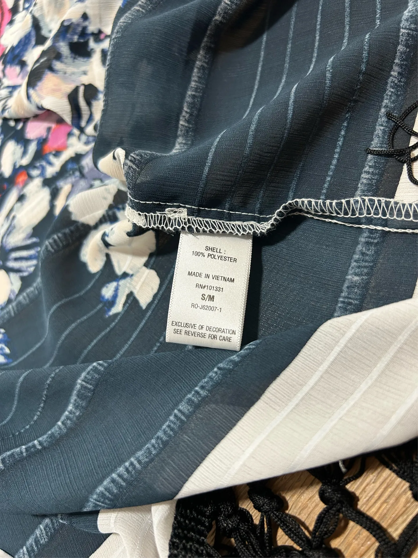 Small/medium flowy boho kimono wrap - Image 9