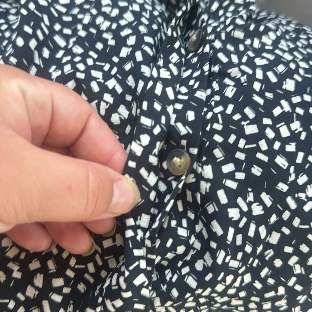 Jach’s Girlfriend 3/4 Sleeve Polka Fit Blouse Black White Medium - Image 6