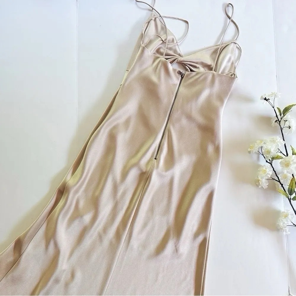 NEW Alice + Olivia Women’s Harmony Asymmetrical Midi Dress in Sand - Image 7