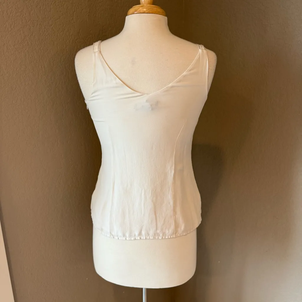 White House Black Market Cream Ruffle Camisole XS - Image 3