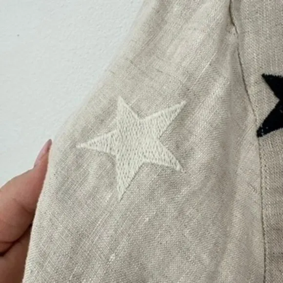 John Mark Embroidered Star Button Down Top Beige Red Navy Womens XL Patriotic Tan - Image 5