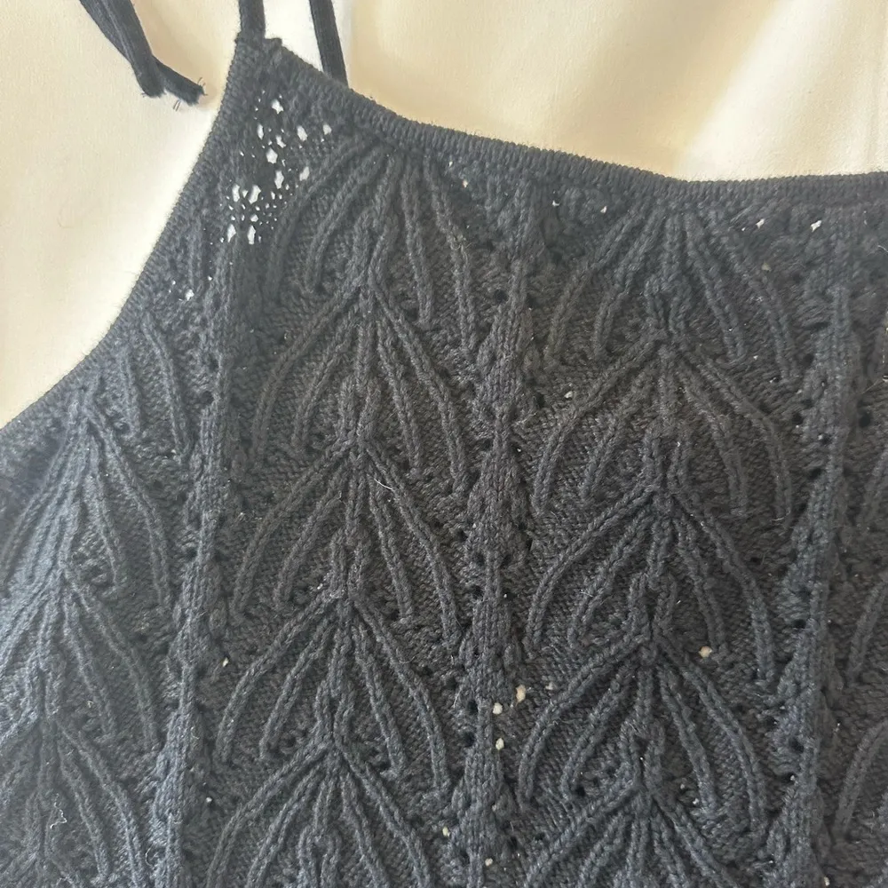 H&M ShirtNWT  Womens L  Black Cami Tank Strappy Cropped Pull on Casual - Image 6