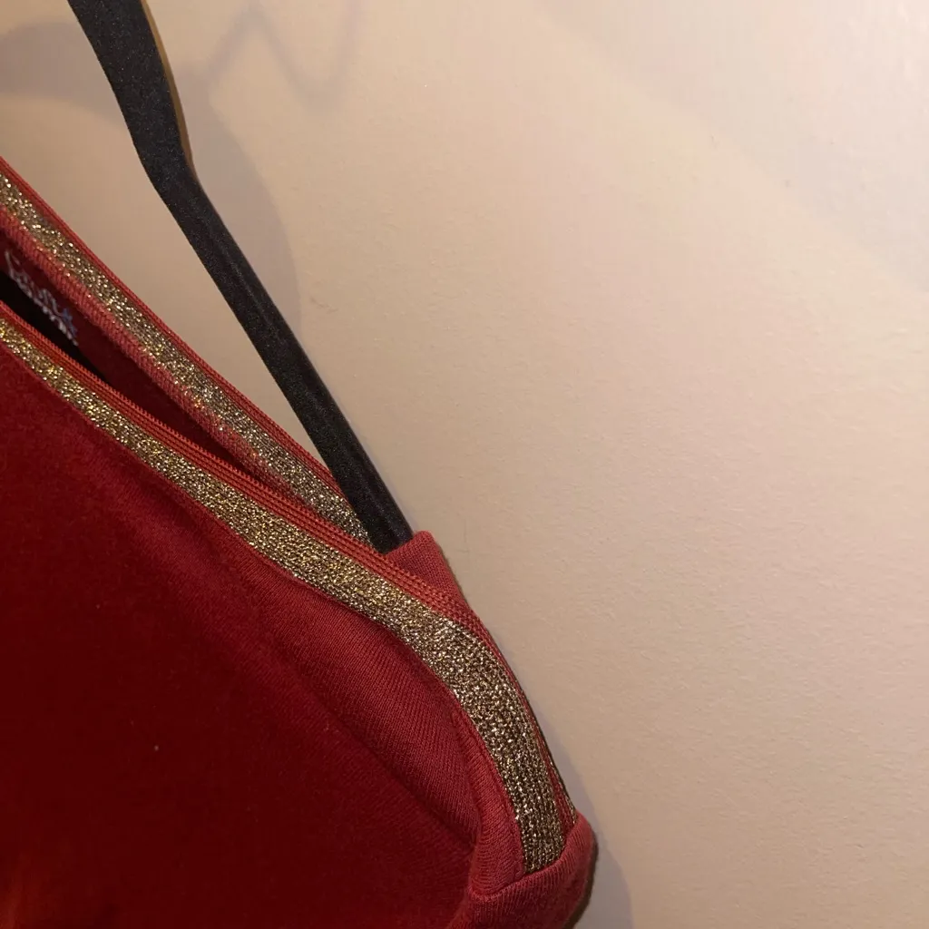 Croft & Barrow wine 3/4 sleeve top shirt tee with gold trim woman’s large NWT - Image 5