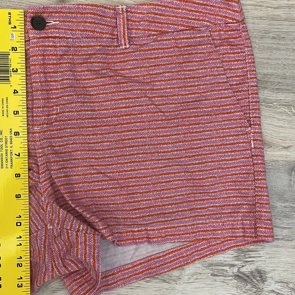 Pink, Orange & White Print Shorts Side & Back Pockets & Belt Loops 18 - Image 7