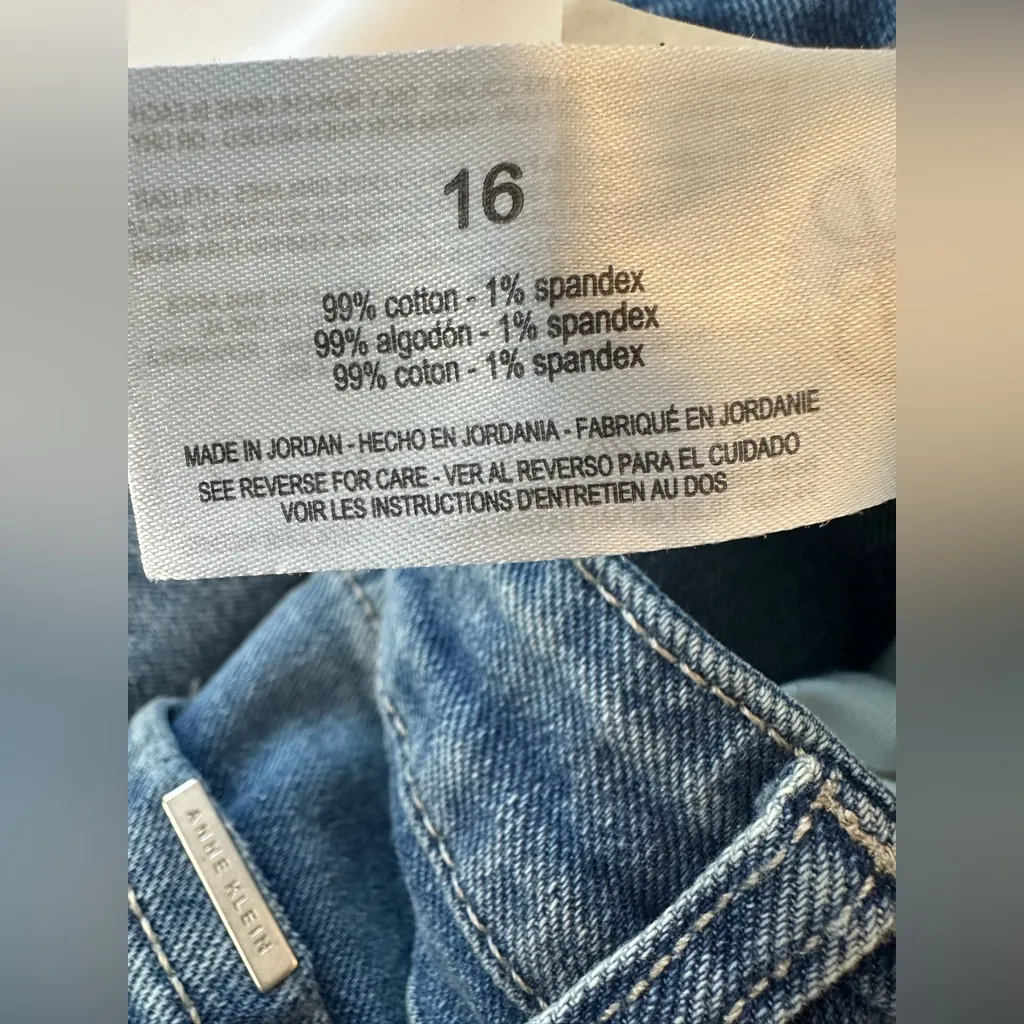 Anne Klein high-Rise Straight Button Fly Jeans - Image 5