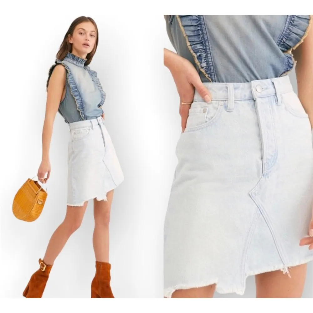 Free People We The Free Going Rouge Raw Hem Denim Skirt Size 26 - Image 3