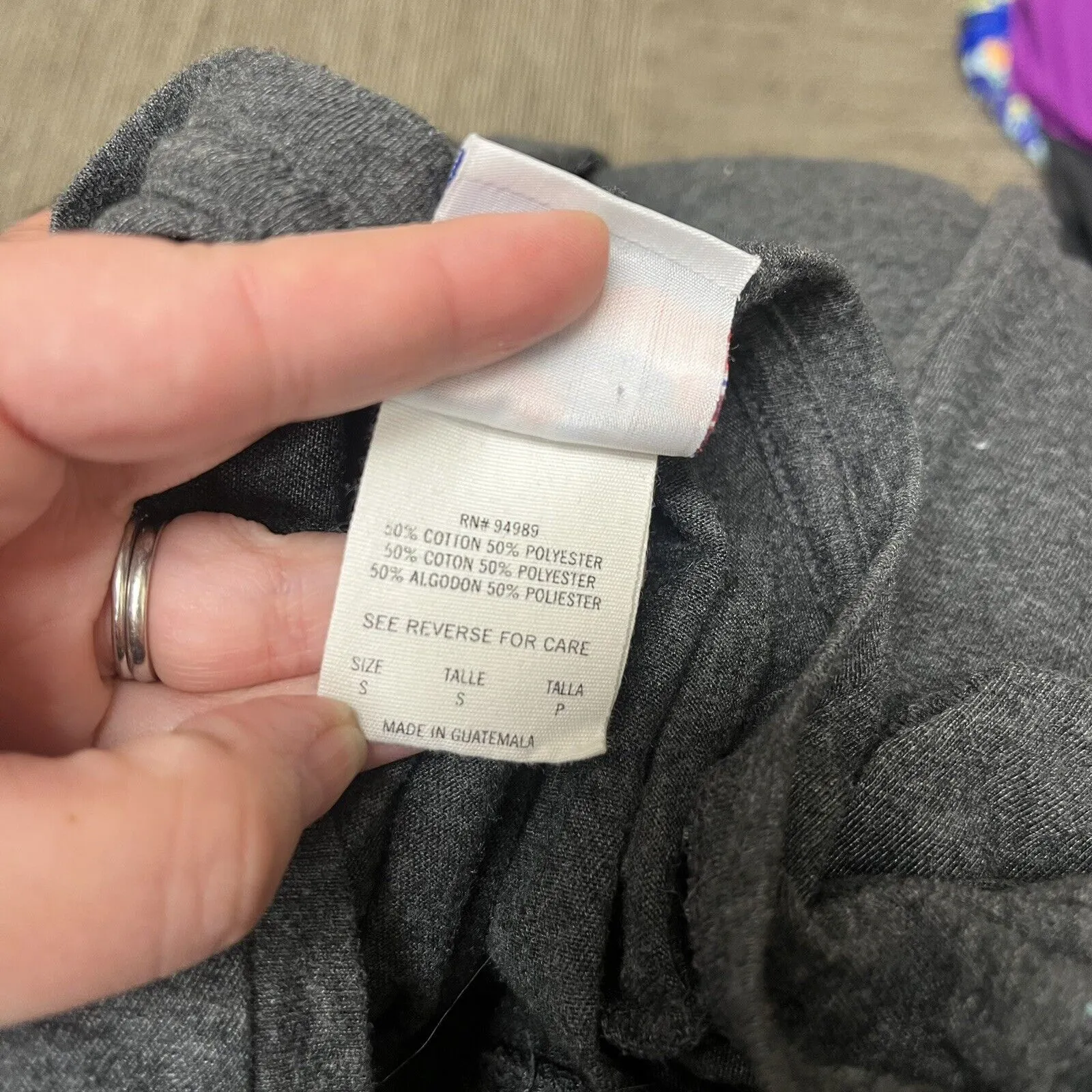 MLB Pittsburgh Pirates Women's Tee Shirt Size SMALL EUC - Image 5