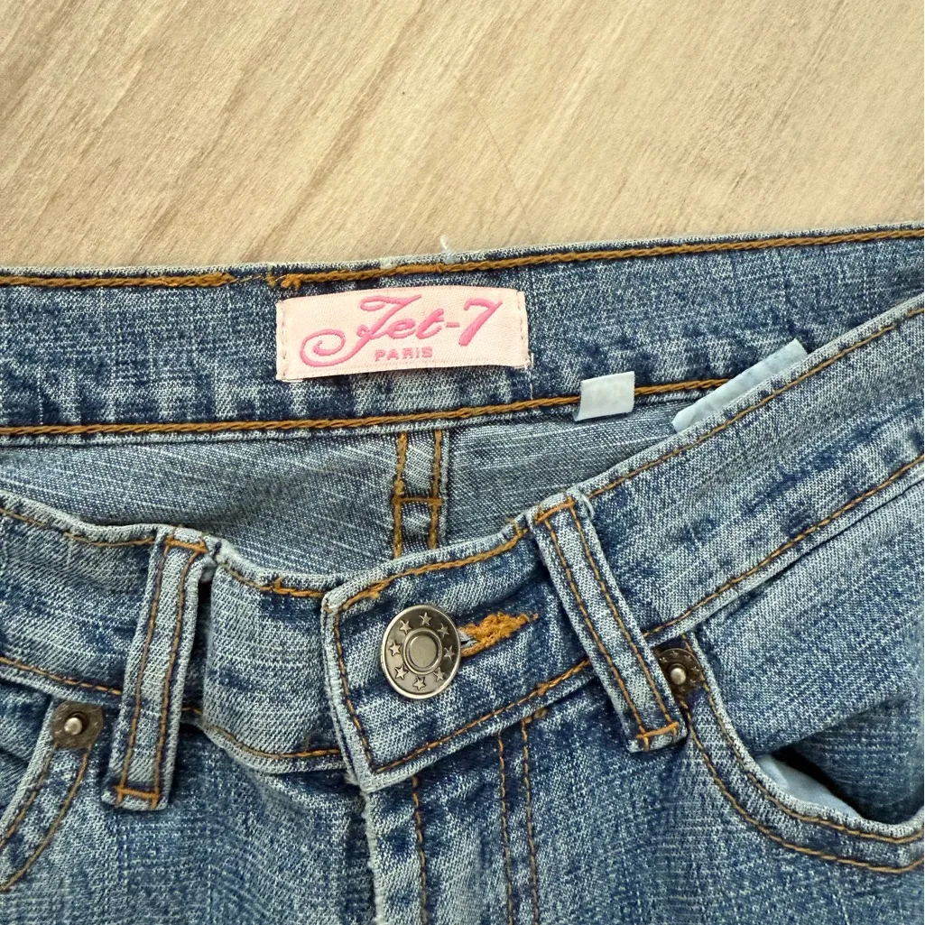 Vintage Buffalo David Bitton Women's Blue Straight Leg Jeans & Jet 7 Paris Jeans - Image 7