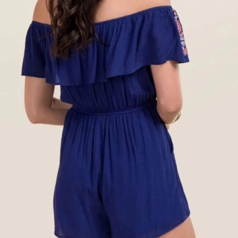 Francescas Blue Rain Off shoulder embroidered Shorts romper size Small NWT - Image 3