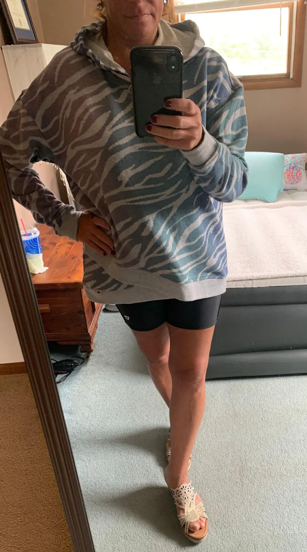 Hooded Designer Sweatshirt - Image 2