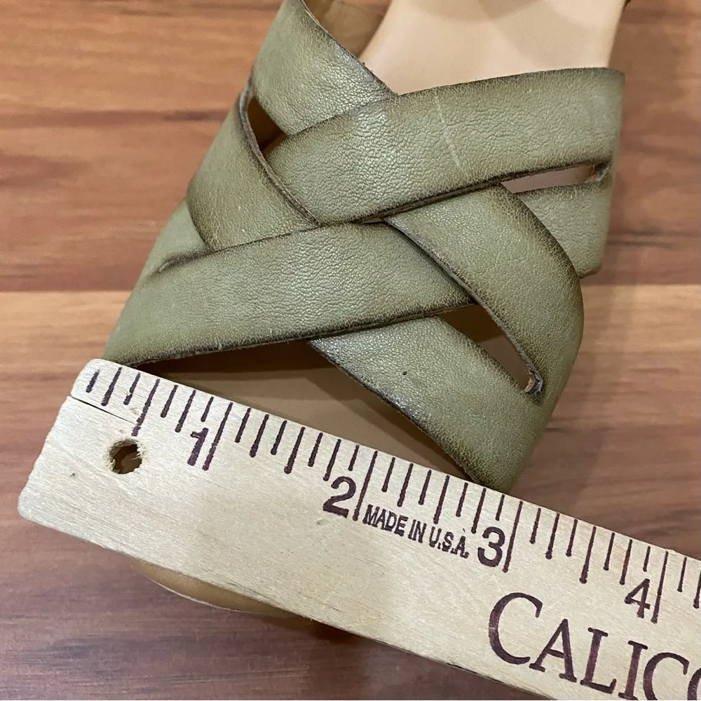 KORK-EASE Wilde Green “Wausau” Wood-Wrapped Wedge Platform Ankle Strap Sandals 7 - Image 11