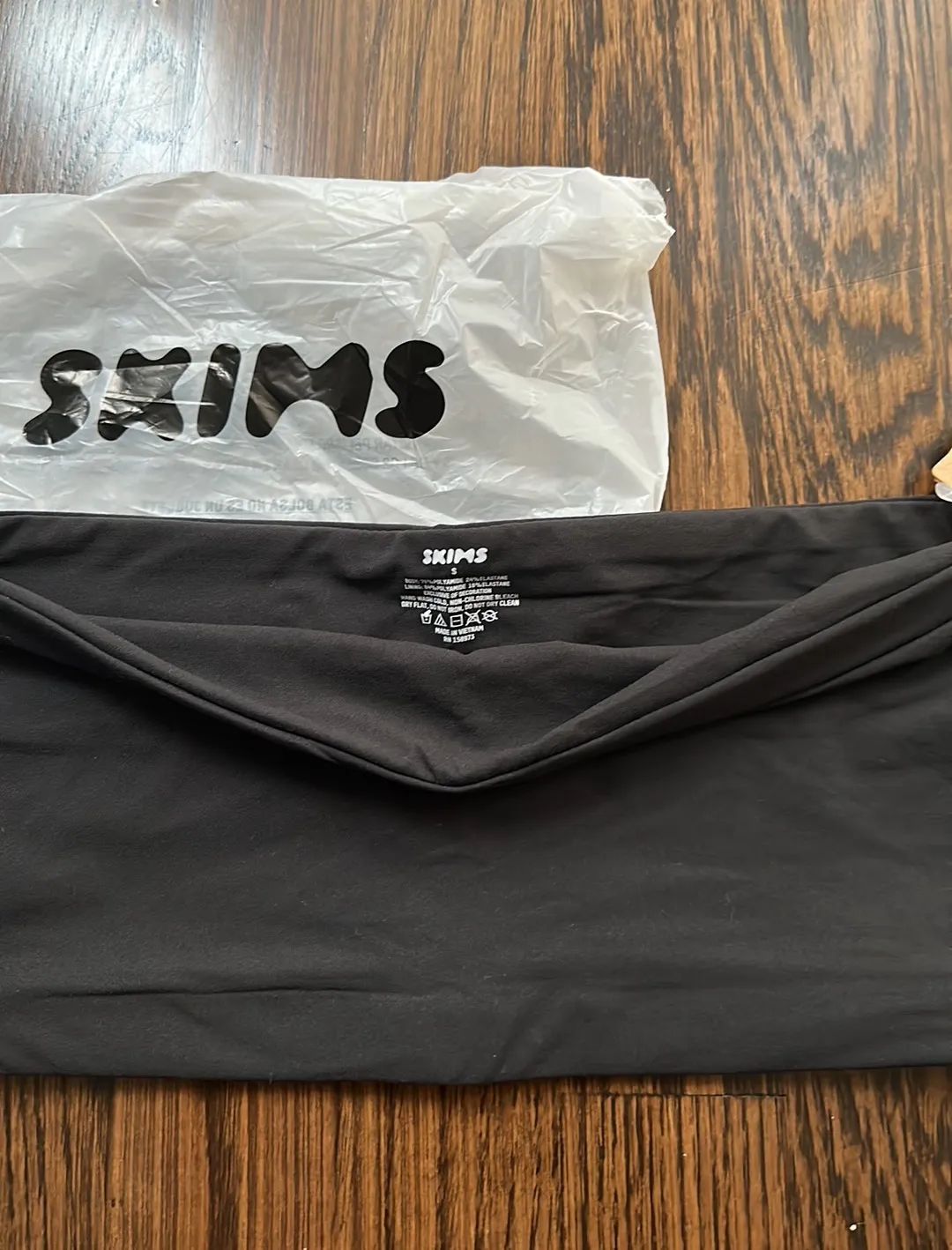 SKIMS Fits Everybody Bandeau - Image 2