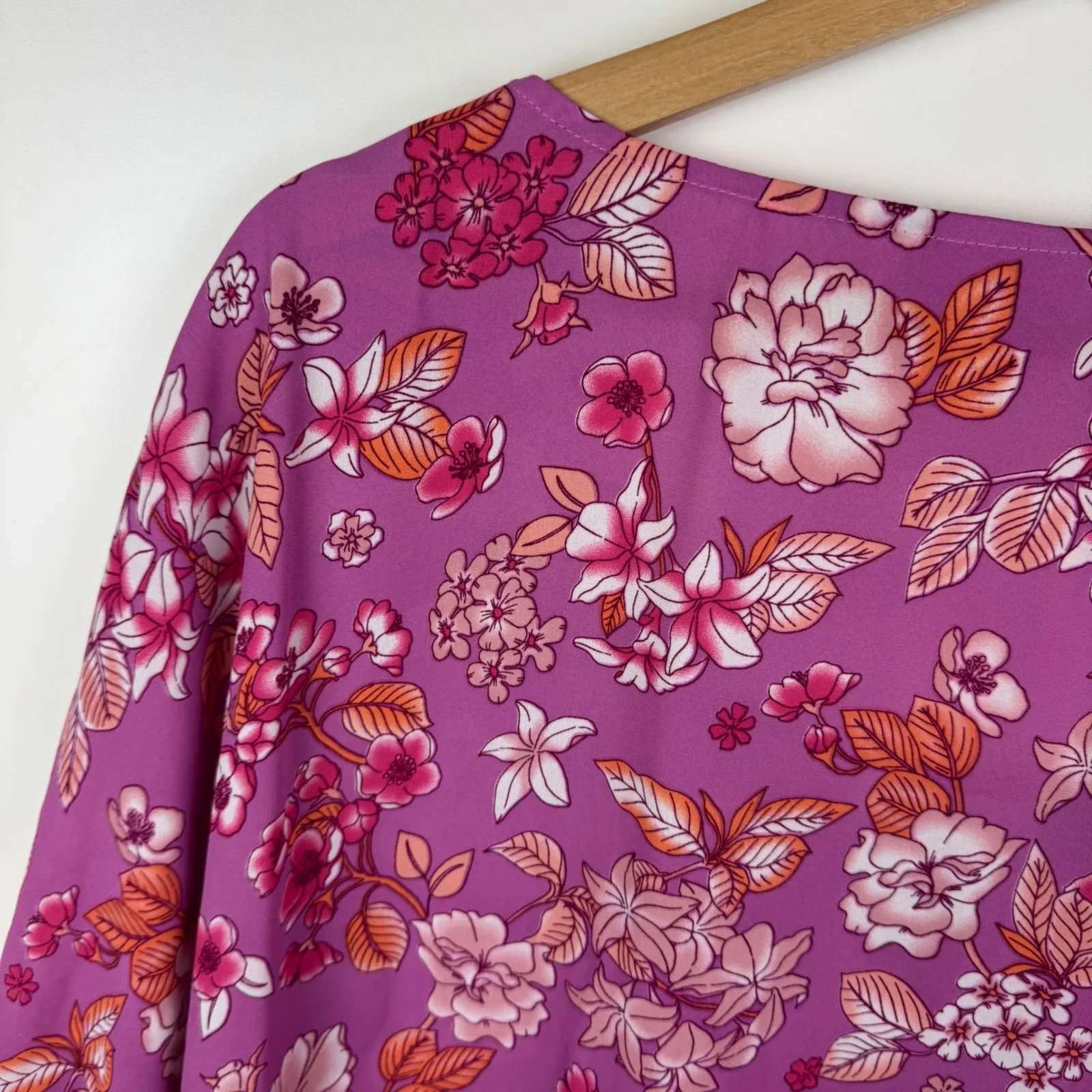 Avenue Floral Tunic Top Size 20 Kaftan Lace Up Lightweight Vacation Resort Flowy - Image 5