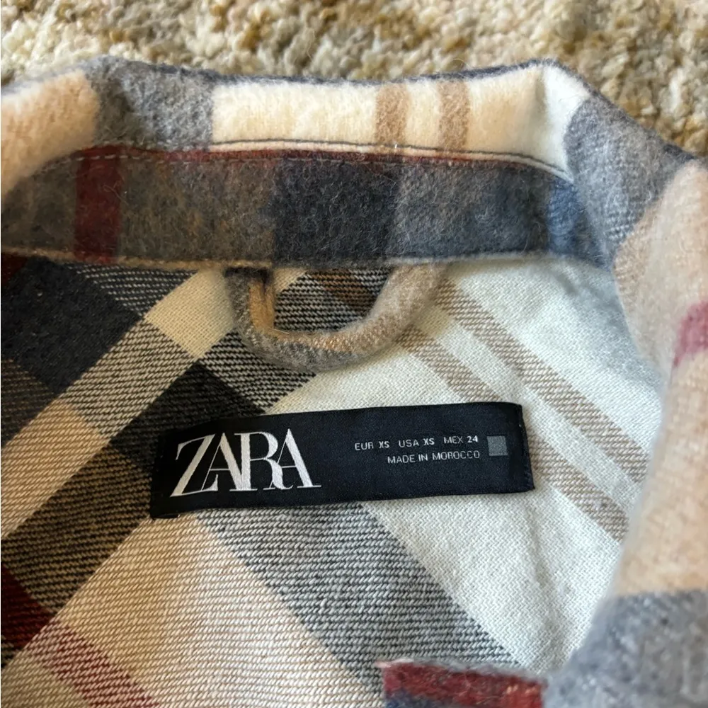 Zara jacket - Image 2