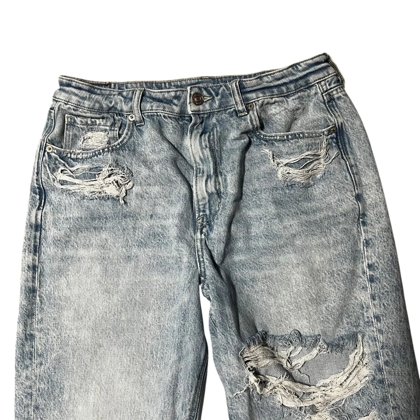 American Eagle Outfitters Womens Mom Jeans Light Wash Distressed Ripped Size 12 - Image 3