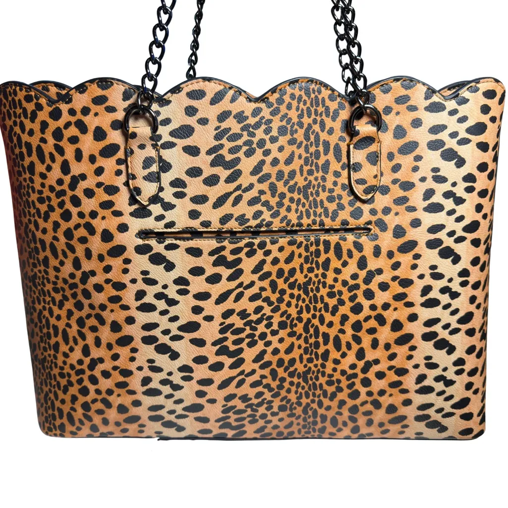 Betsey Johnson Leopard Print Satchel with Black Details - Image 7