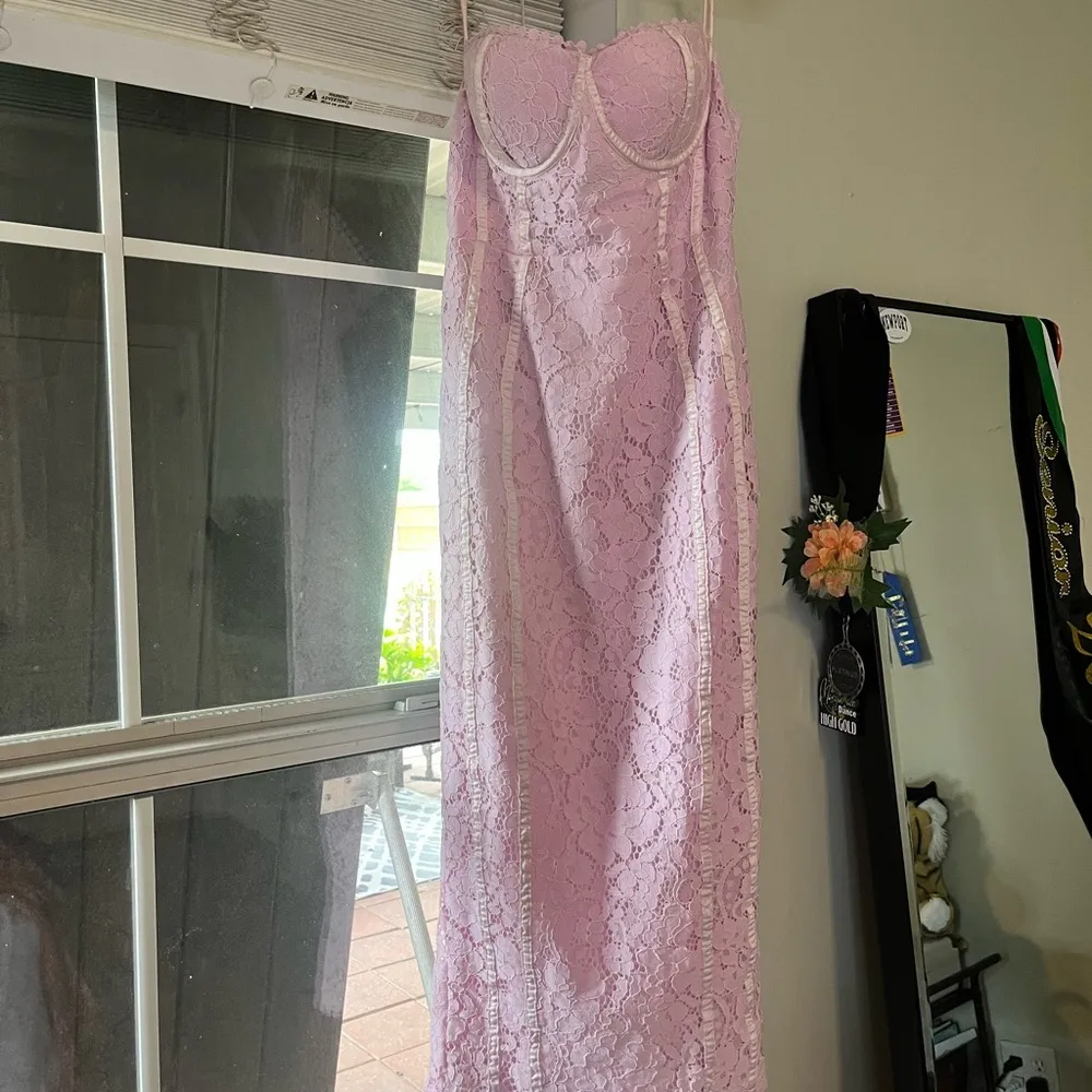 Petal and Pup midi dress - Image 3