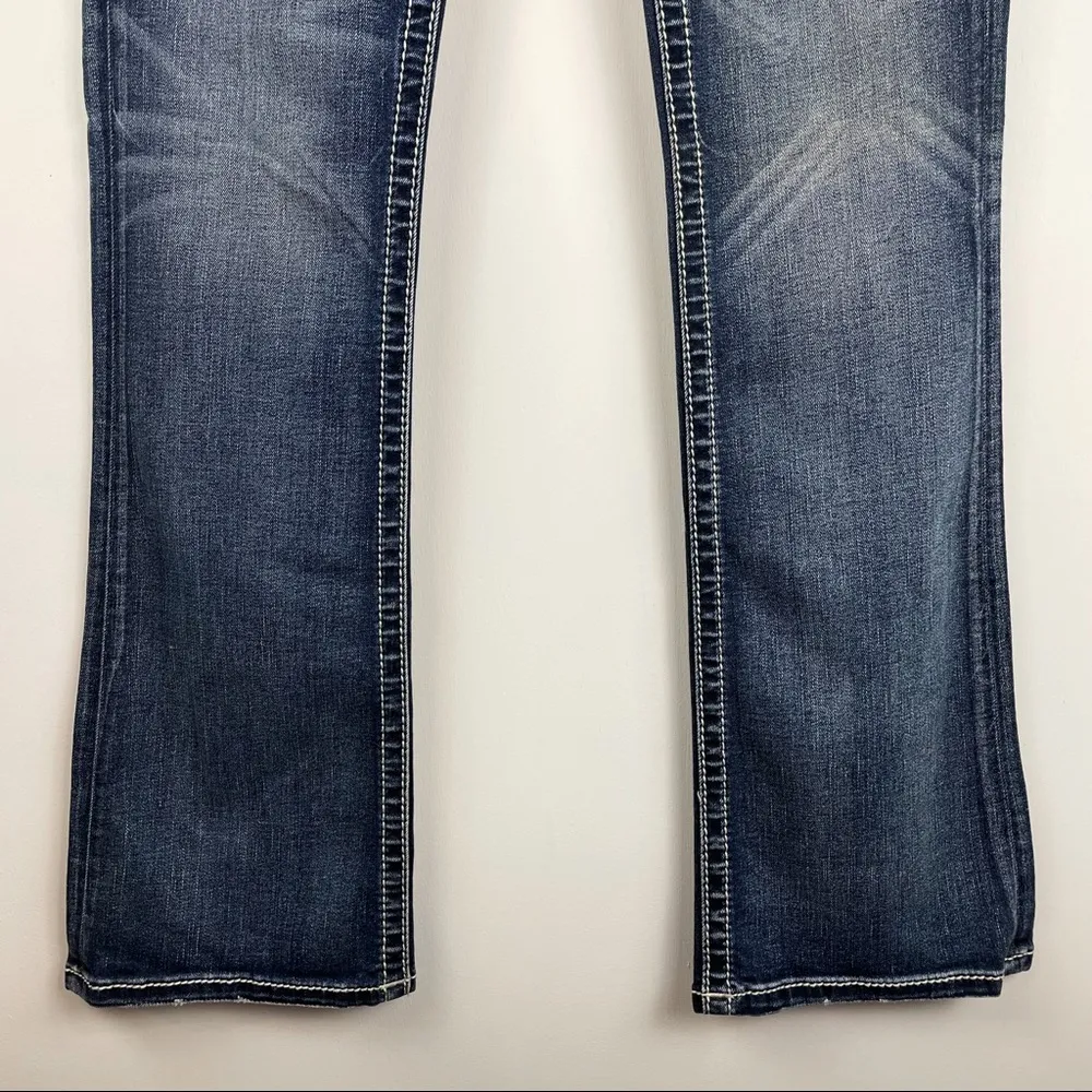 Miss Me Signature Bootcut Jeans Sz 30 Dark Wash Embellished Embroidered Y2K - Image 7