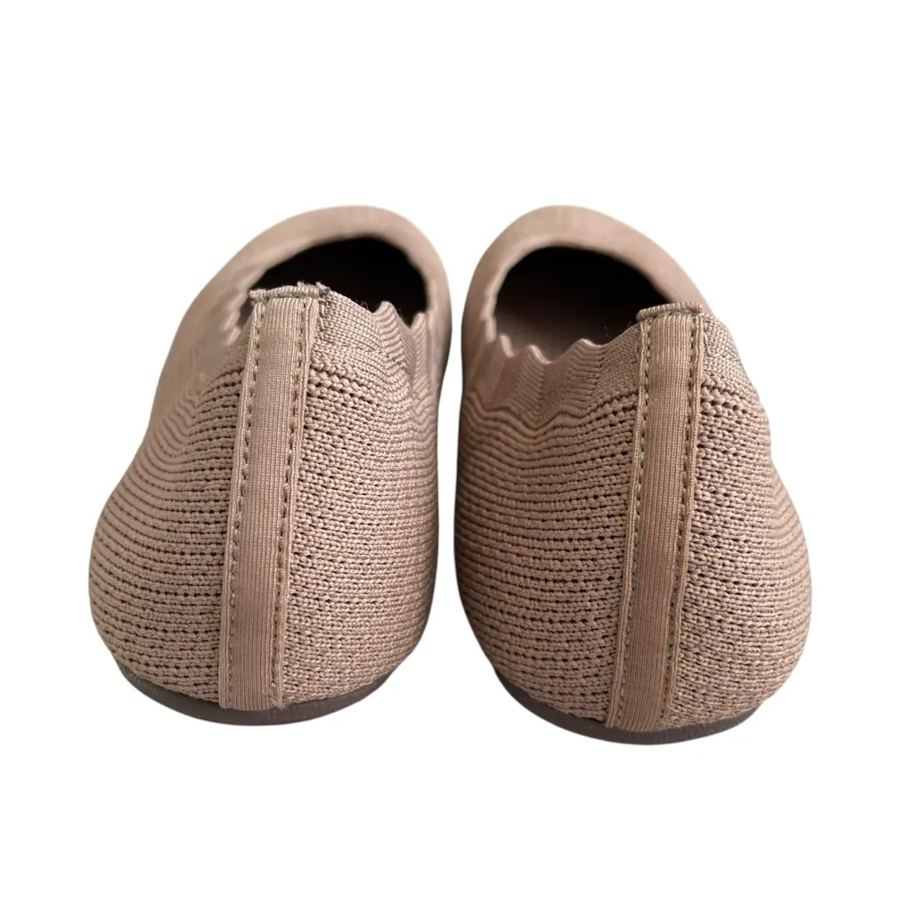 Skechers Love Spell Loafer Ballerina Flats Women’s Size 8.5 Mocha Scalloped - Image 4