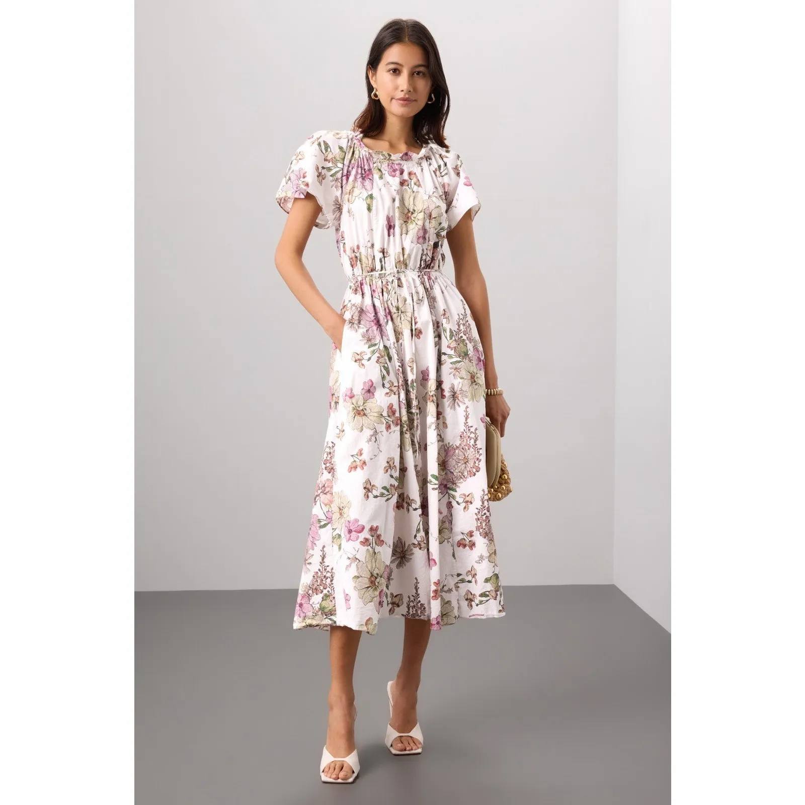 Adam Lippes White Garden Floral Print Shirred Short Sleeve Midi Dress Size 8 - Image 2