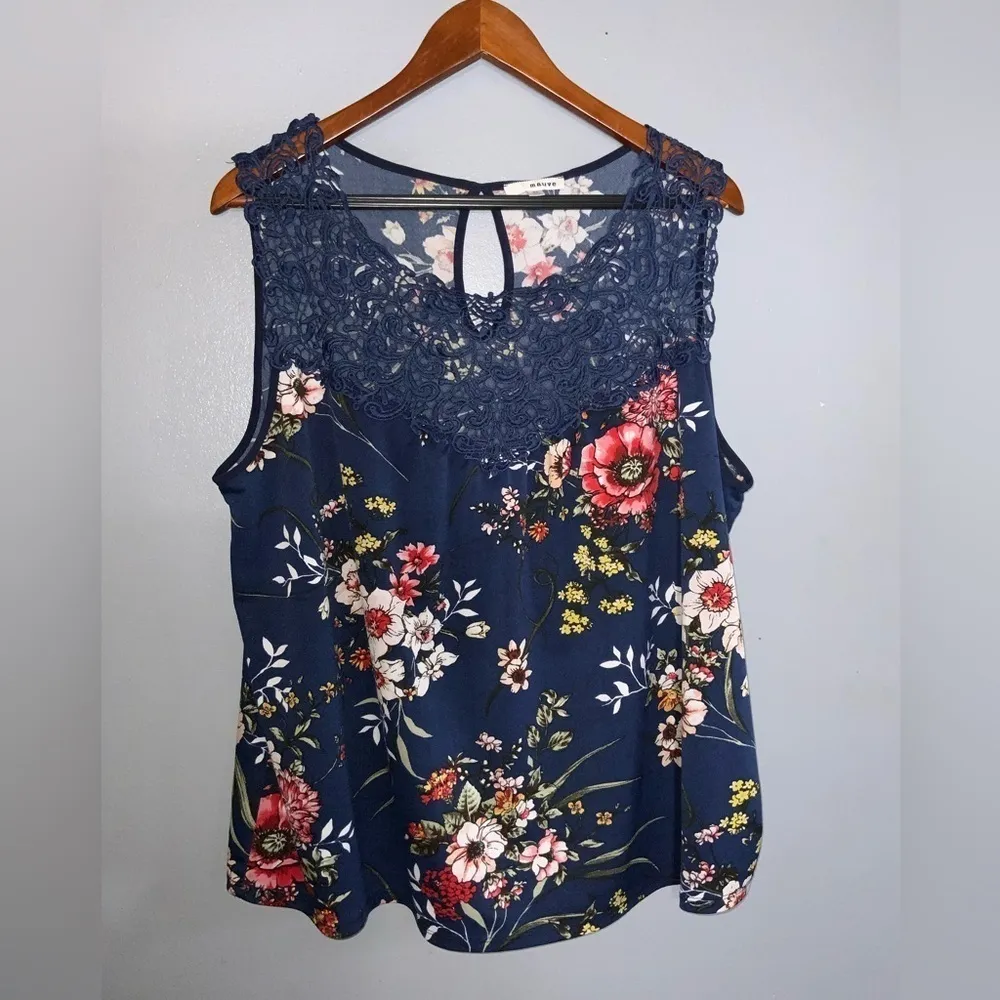 Mauve Blue Floral Sleeveless Stretch Knit Crochet Front Flowy Blouse 2X - Image 7