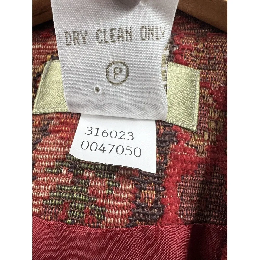 The Territory Ahead Red Print Tapestry Vest Zip Front Side Tabs Lined Size 14 - Image 3
