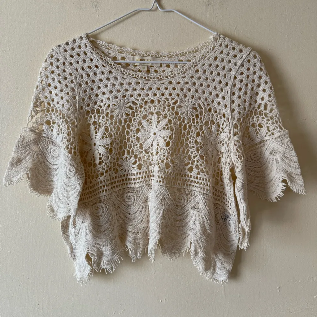 Vintage Y2K Rebellion Again Women’s Ivory Crochet Boho Hippie Festival Top SZ M Size M - Image 2