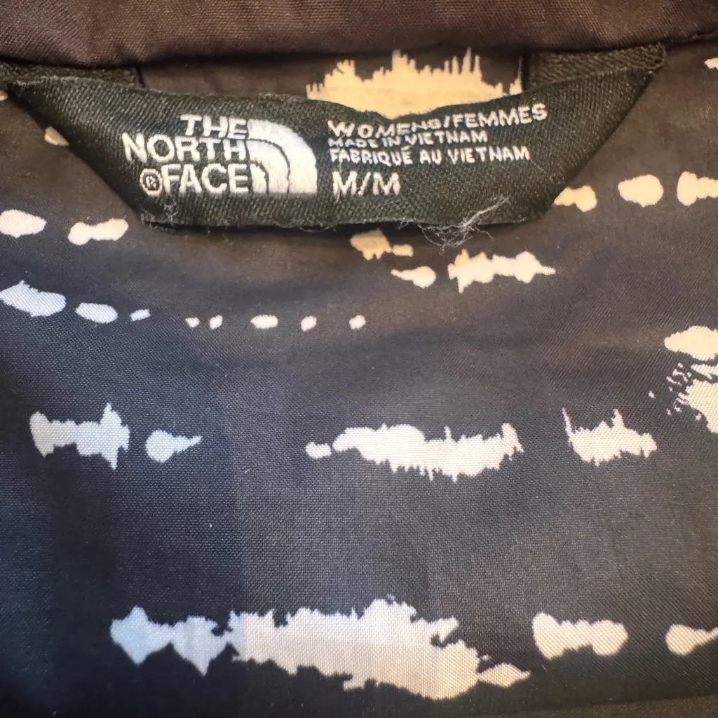 North Face Tomales Bay Rain Jacket (no hood)- Medium - Image 4