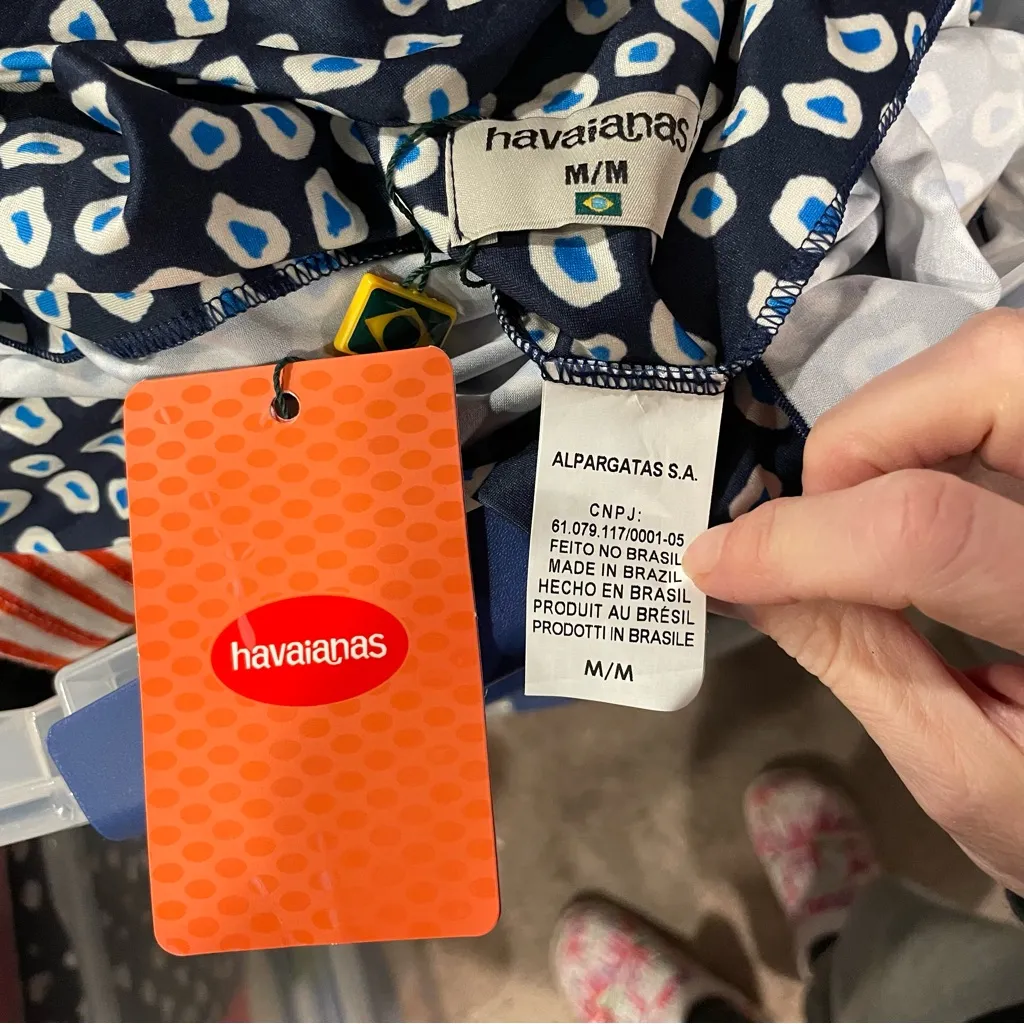 Cute Havaianas NWT adjustable tie waist swim skirt beach pool cover-up pareo - Image 5