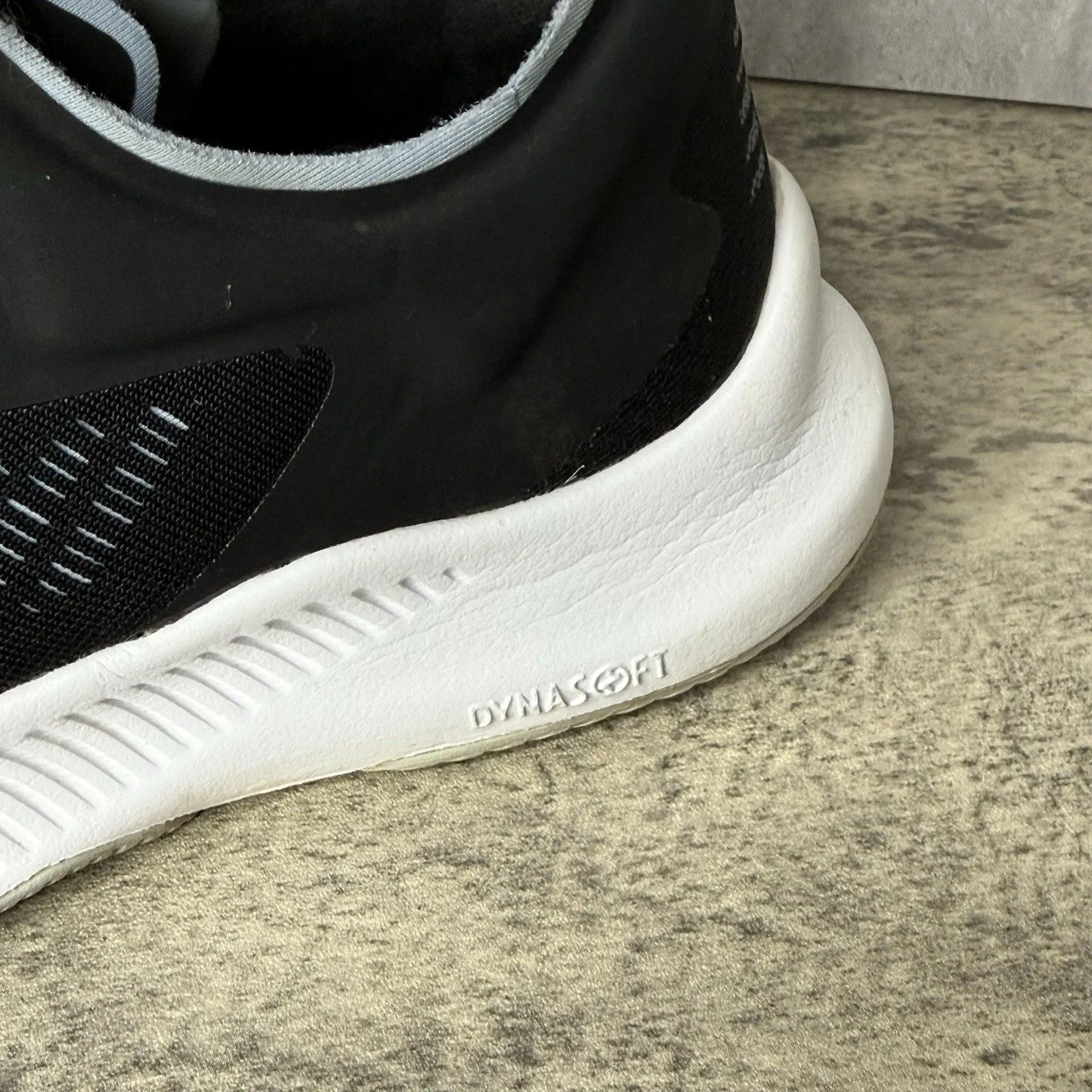 New Balance Dynasoft Pesu V1 Shoes Women 11 Black Seam Free Mesh Running Sneaker - Image 3