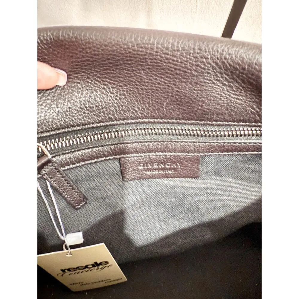 Givenchy Pebbled Calfskin Medium Pandora Pure Flap Leather Shoulder Bag Black - Image 4