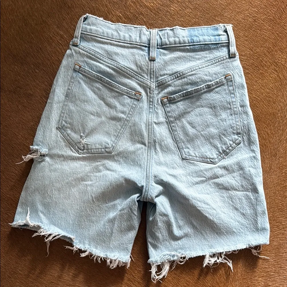 Abercrombie & Fitch Curve Love 7” Dad short high rise - Image 3