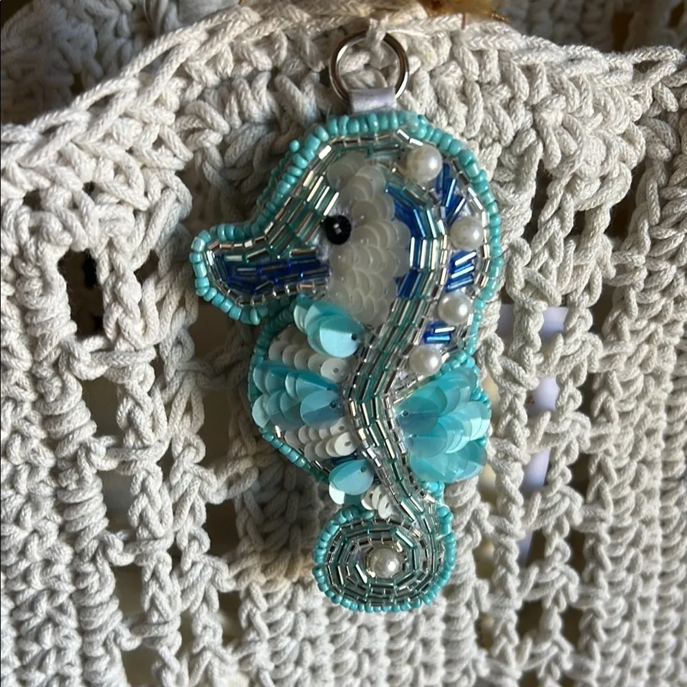 Made In India | Cream Crochet Tote Bag w/ Seahorse Bag Charm - Image 8