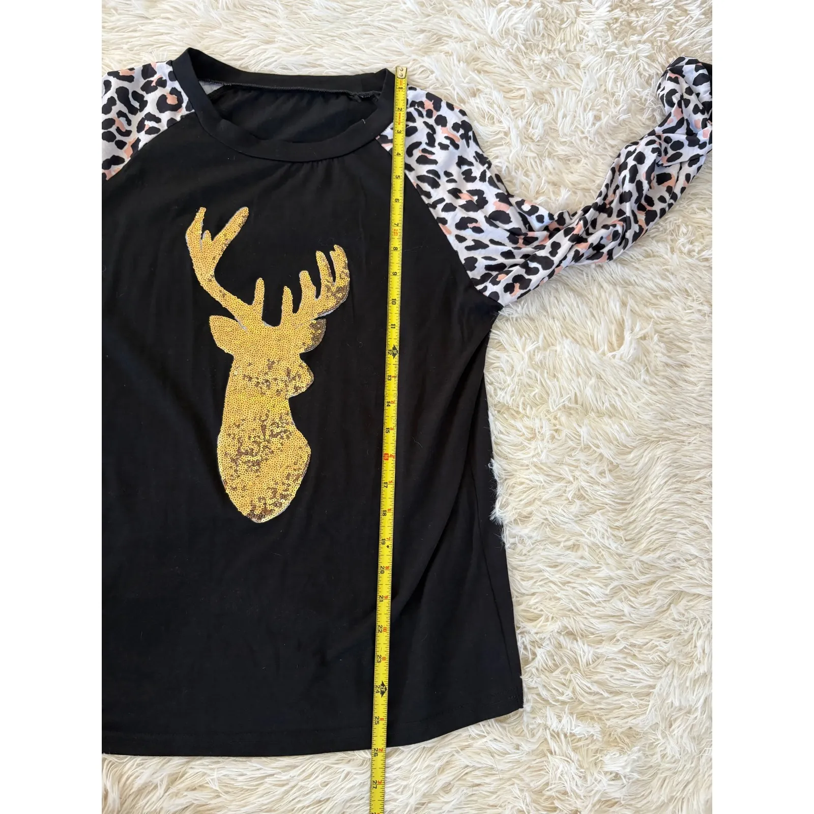 Womens Christmas Black Long Sleeve Top Gold Sequin Reindeer‎ Animal Print Raglan Size M - Image 5