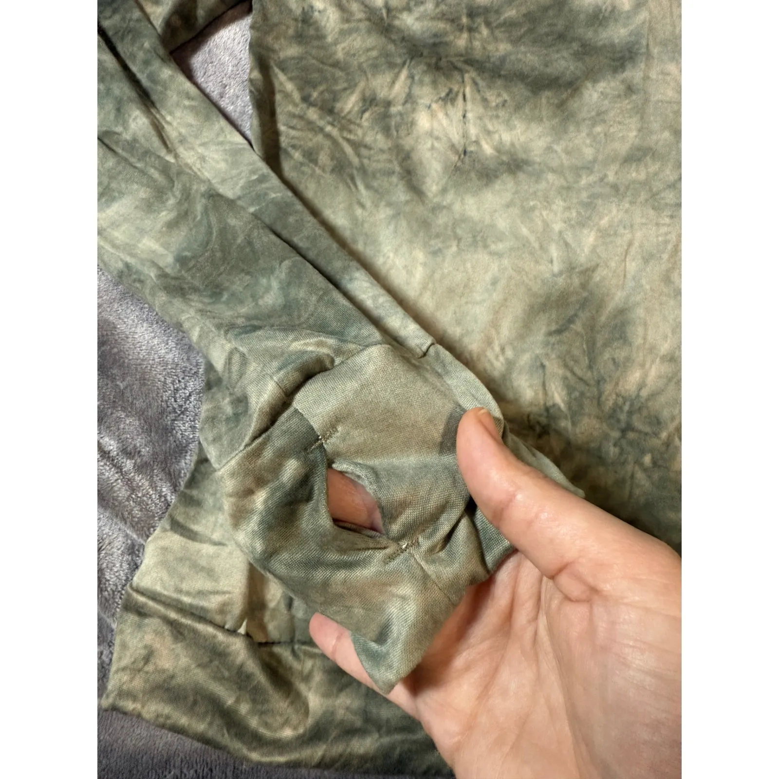 NWT Hello Mello Green Tie Dye Long Sleeve Hoodie‎ Shirt SZ Small 4 - Image 8