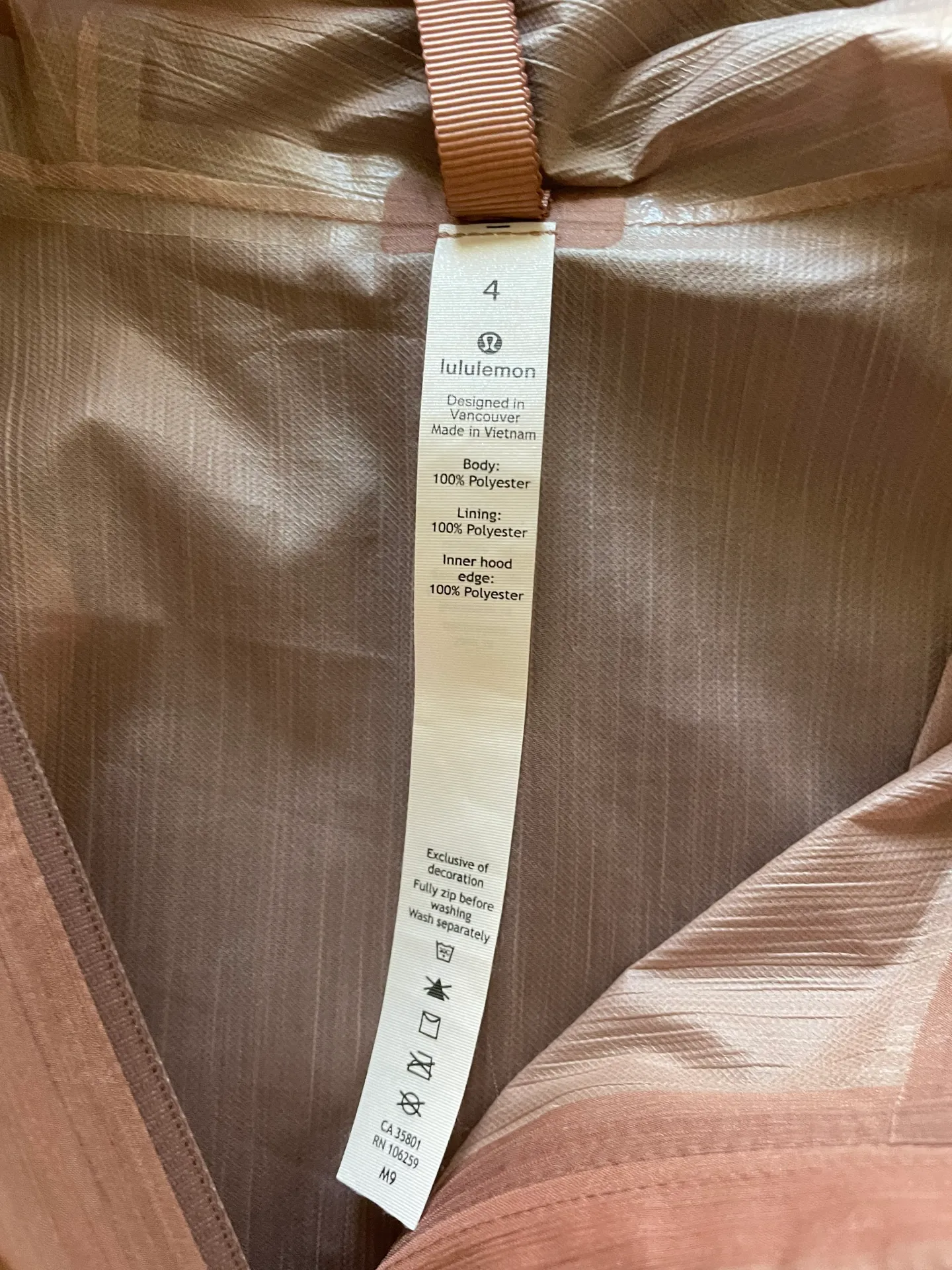 Lululemon Rain Jacket - Image 7